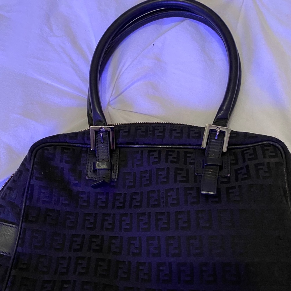Vintage Fendi Shoulder Bag - Picture 2 of 4